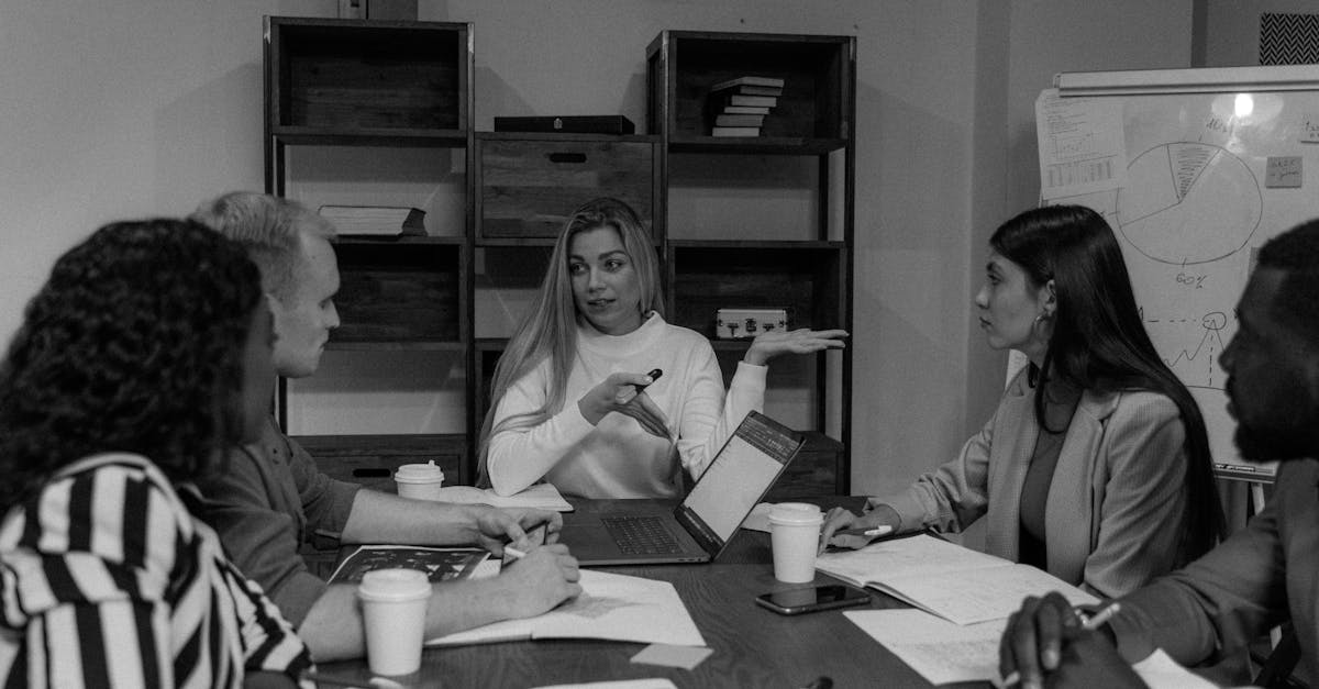 黑色契约：绍兴证券公司注册代理业务