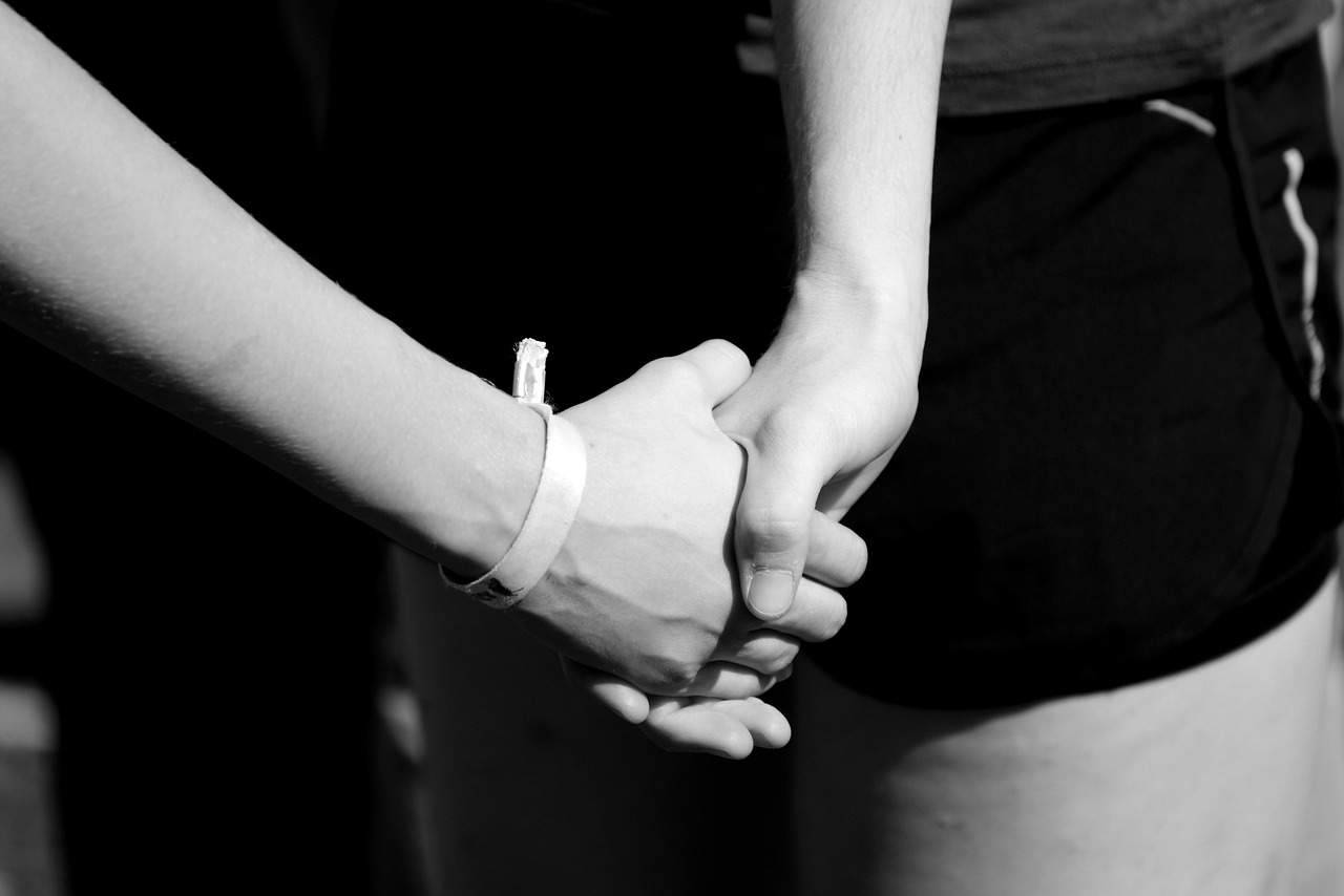 短信中的幽默诙谐是在你看不到的笑意。