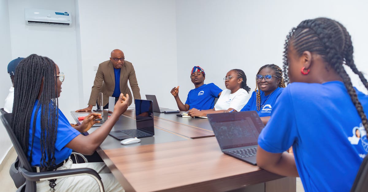 太保e卡实名账号：实名制在国外的情况分析