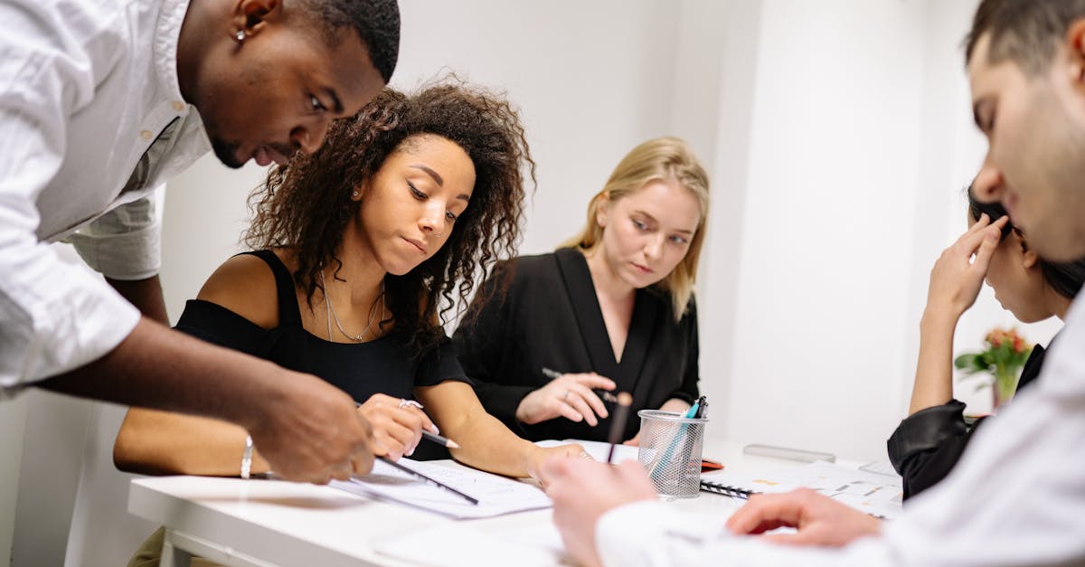 网站缺陷导致的CSRF漏洞:黑客如何利用它进行攻击?